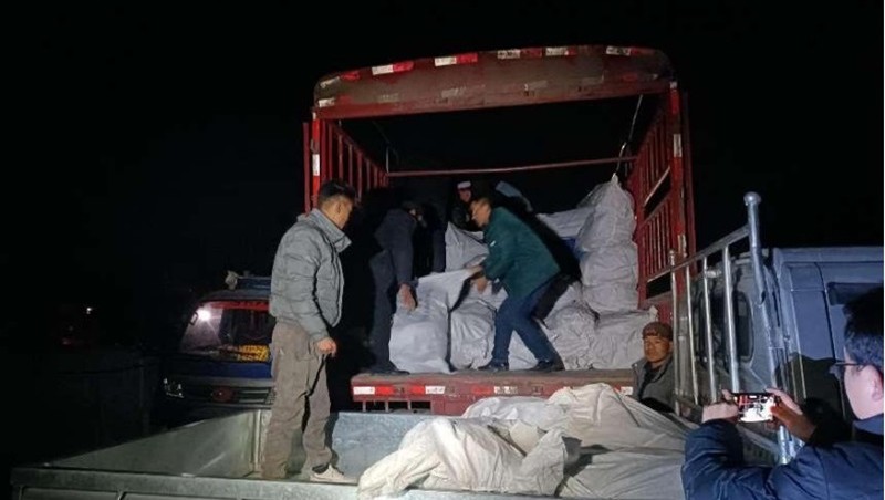 社會(huì)責(zé)任| 大禹節(jié)水集團(tuán)在災(zāi)情發(fā)生24小時(shí)內(nèi)將七車急需物資送抵受災(zāi)群眾手中